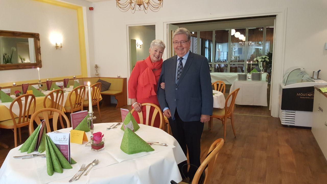 Parkhotel & Kurcafe Bad Sassendorf Bagian luar foto